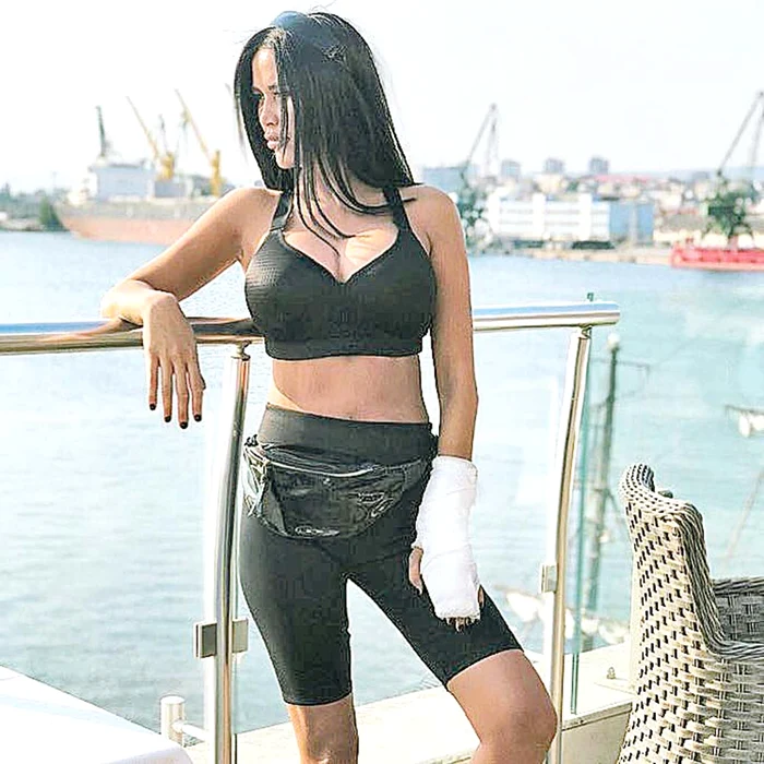 Daniela Crudu și-a mărit recent bustul