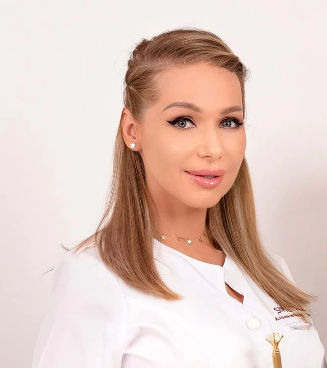 Larisa Tănase, creatoarea Sprâncenelor Fericite