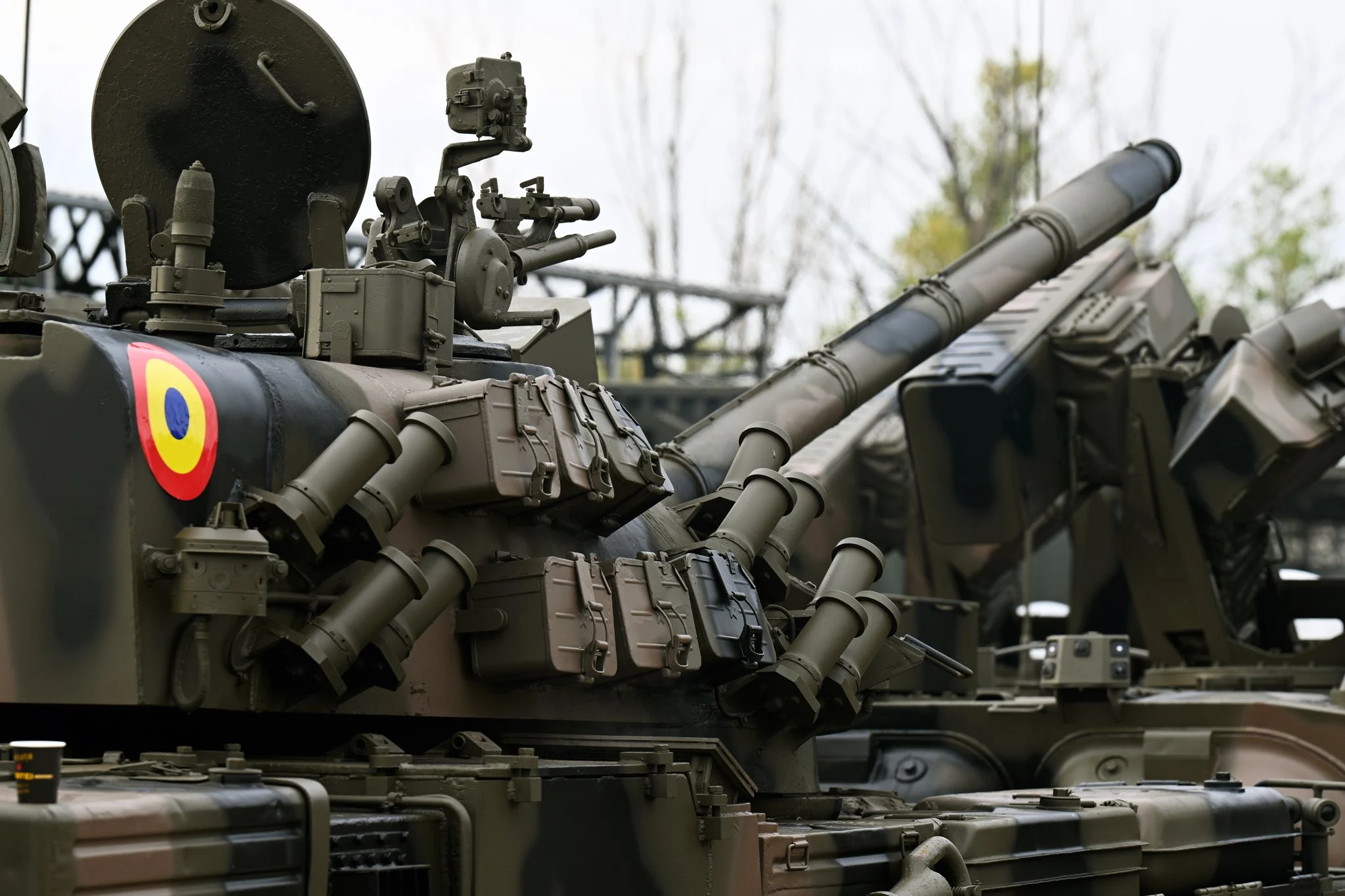 Încep repetițiile pentru Parada militară de 1 Decembrie. MApN anunță zona prin care vor circula unele echipamente: pot genera zgomot sau trafic îngreunat