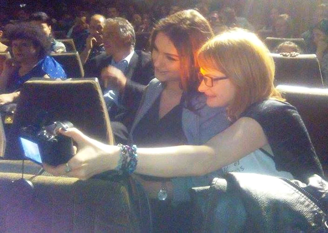 Diana Enache a profitat de eveniment pentru a se fotografia alături de o prietenă