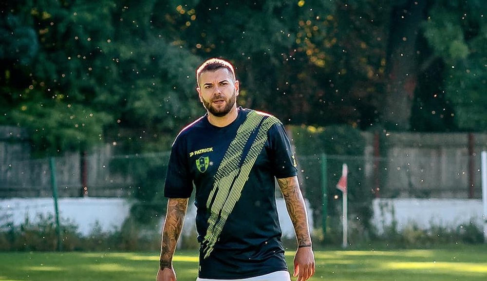 Singurul fotbalist român care a fost şi la Inter şi la AC Milan s-a retras: „M-am născut talent, dar am murit speranță”