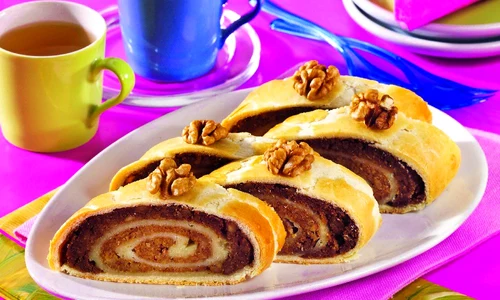 rulouri cu crema de nuca si cacao jpeg