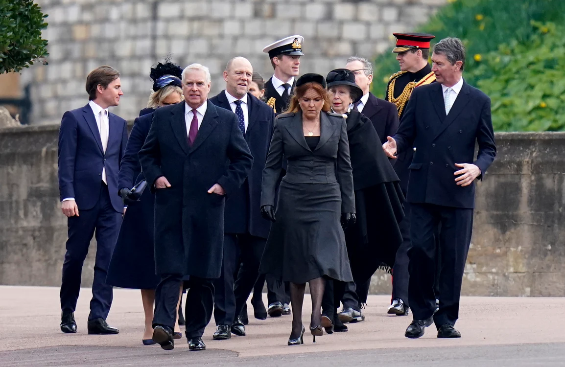Prințul Andrew și fosta soție, Sarah Ferguson (3) jpg