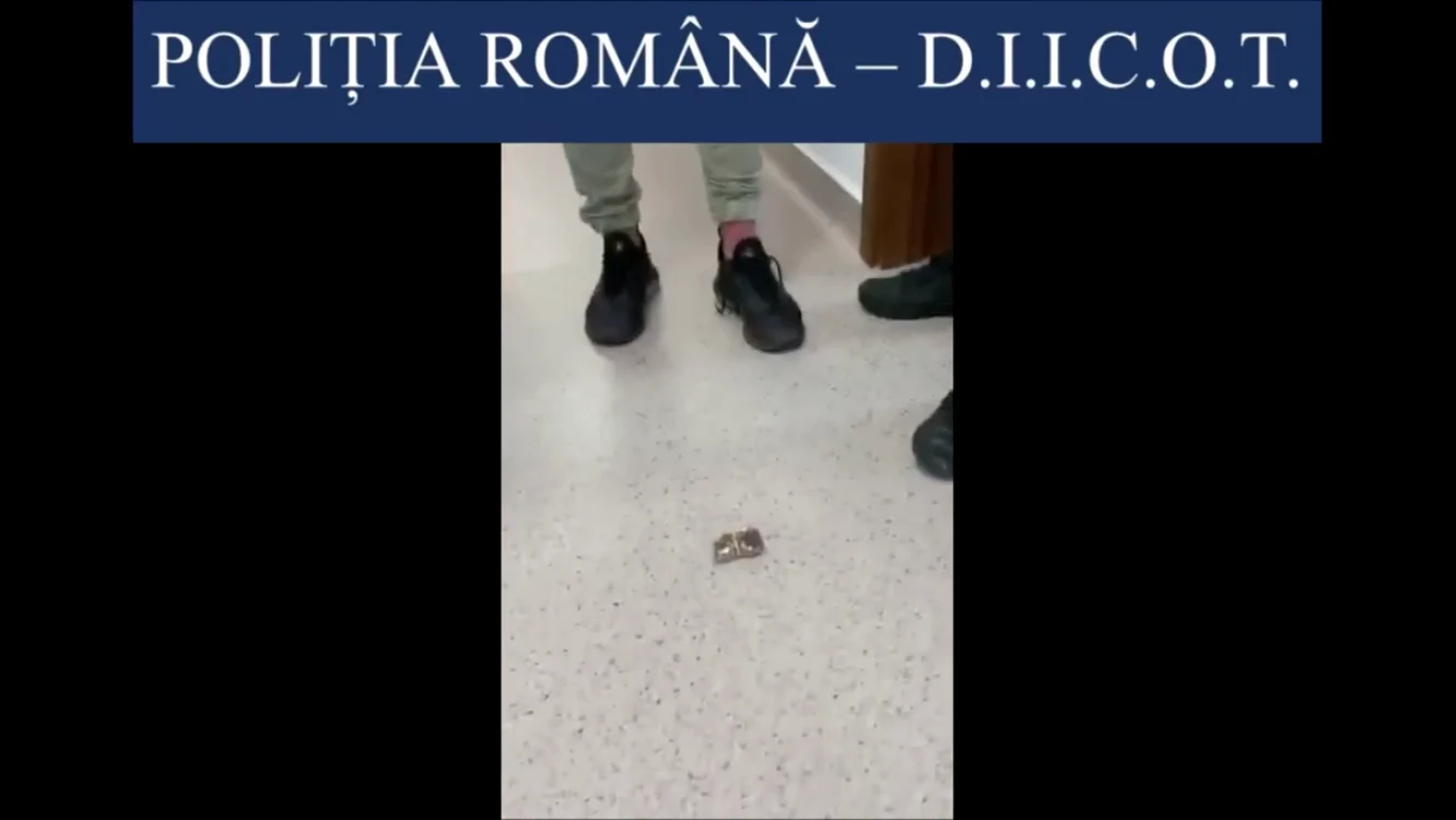 Traficanţi de droguri arestaţi după ce un tânăr a murit FOTO DIICOT
