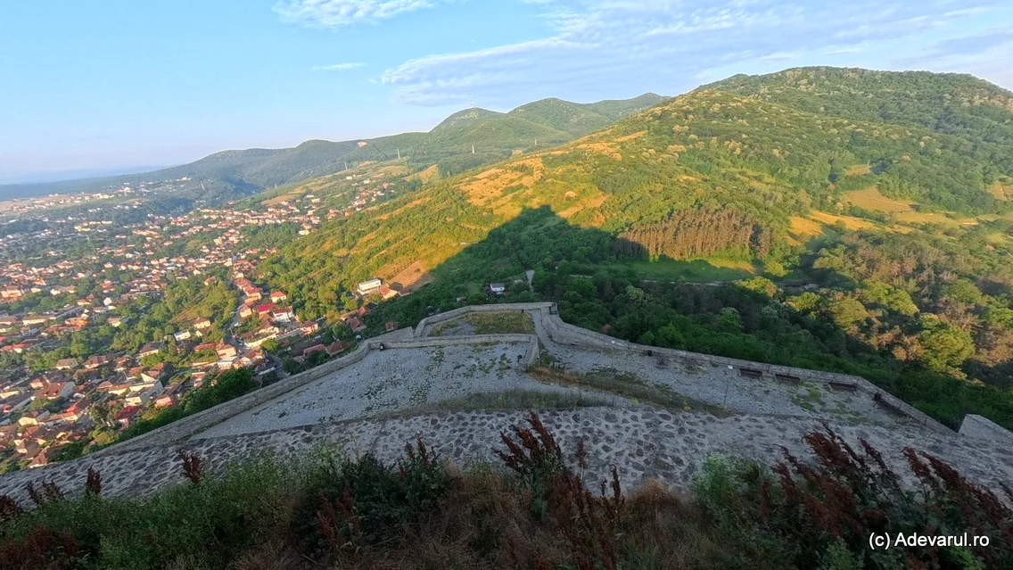 Cetatea medievală Deva, iunie 2026  Foto Daniel Guță  ADEVĂRUL (22) jpg