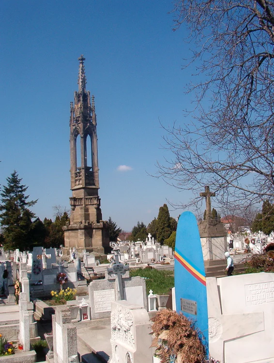 Cenzura poveştilor spuse de monumente jpeg