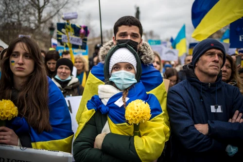 paris Manifestaţii de susţinere a Ucrainei în toată Europa. FOTO EPA-EFE