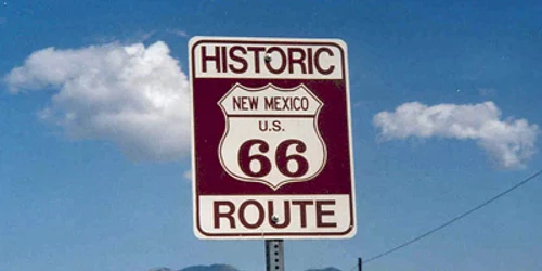 Route 66 a fost denumită de John Steinbeck "şoseaua-mamă"