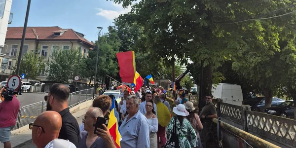 foto Cristina Teodorescu fb