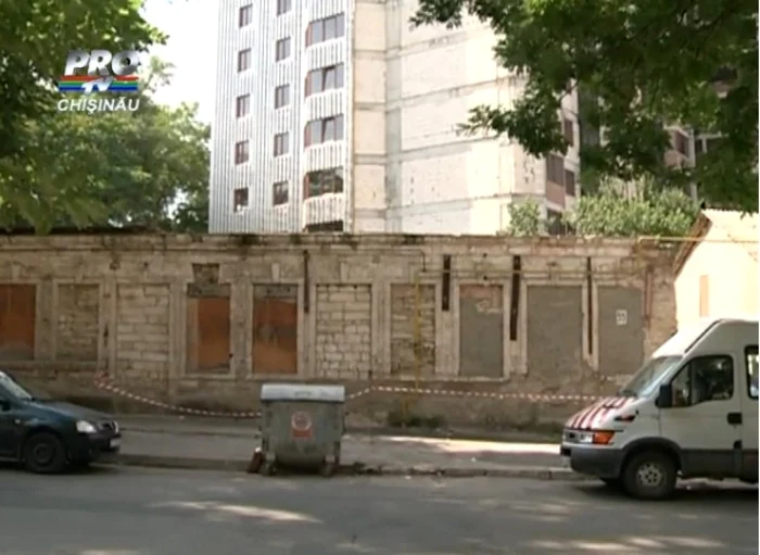 Clădirea se află în nucleul istoric al Chişinăului, mai jos de ASEM FOTO: captură Pro TV