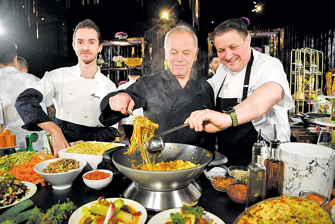 Preparatele sunt 70% vegetariene şi doar 30% pe bază de carne