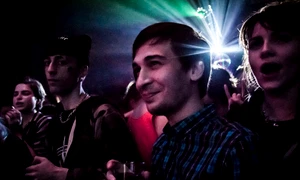 Invitaţie la Discotecă sau cum se simte muzica uşoară românească în cluburile cool jpeg