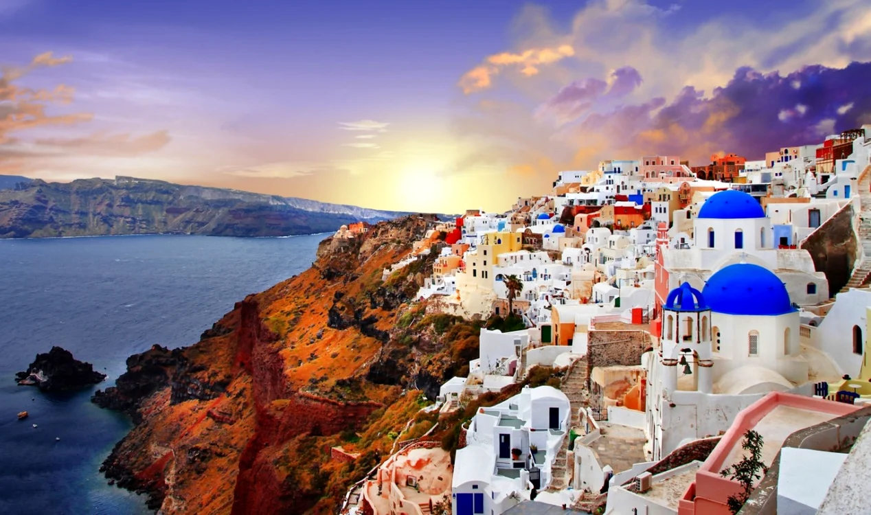 Santorini, Grecia FOTO 123RF