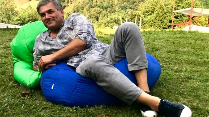 Cum arată soţia lui Mircea Radu  Raluca este medic oncolog şi au împreună doi copii adorabili jpeg