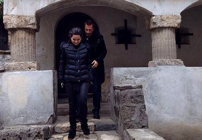 Coperta revistei Unica, numărul lunii iunieInstagram