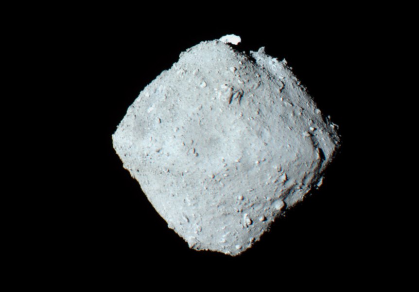 Materia organică descoperită pe asteroidul Ryugu ar putea explica originile vieţii pe Pământ