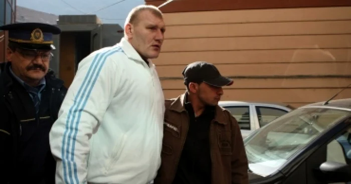 Braşov: Anatolie Ciumac, ţinut în şah de magistraţi!