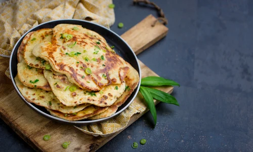 Lipii cu leurda  Sursa foto shutterstock 1710372772 jpg