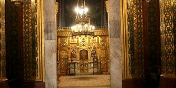 Biserica Ortodoxă Română vrea proprietate asupra posesiunilor confiscate de la catolici