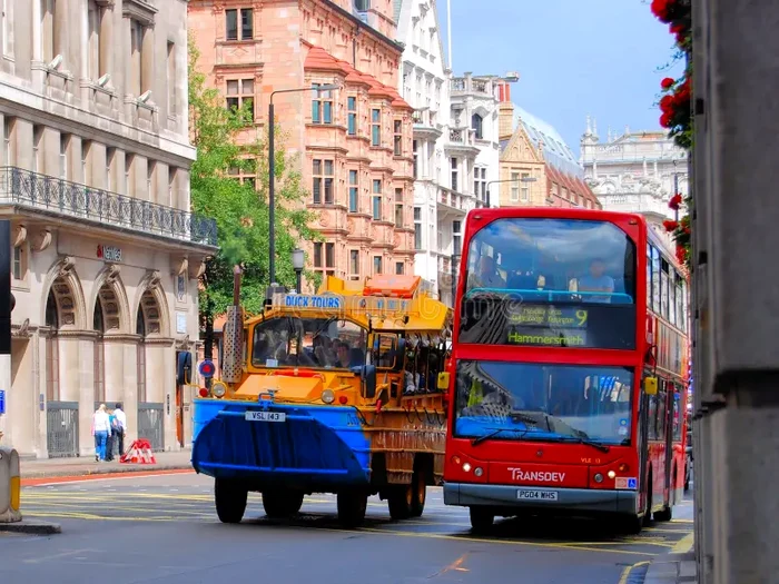 În Marea Britanie s-ar putea interzice redarea muzicii sau a videoclipurilor la volum ridicat.