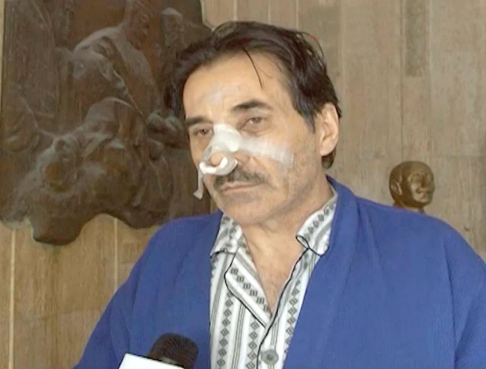 
    Liviu Tudor a depus  plângere împotriva  colegului său de catedrăCaptura: rtv.net  