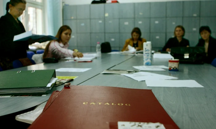 catalog cancelarie profesori foto mediafax
