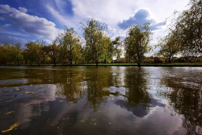 Joi, un bărbat de 47 de ani a fost găsit mort pe lacul IOR.