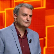 Lucian Mîndruță a fost invitat în cadrul emisiunii „40 de întrebări cu Denise Rifai”, difuzată la Kanal D