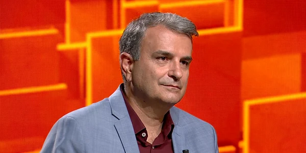 Lucian Mîndruță a fost invitat în cadrul emisiunii „40 de întrebări cu Denise Rifai”, difuzată la Kanal D