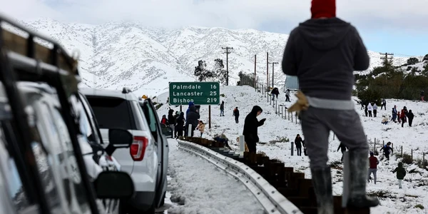 ninsoare zapada in sudul californiei Foto Getty Images via AFP