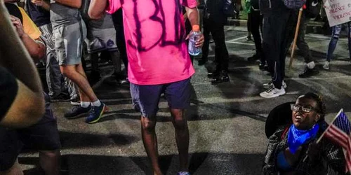 Violenţe în Kenosha Wisconsin FOTO EPA-EFE 