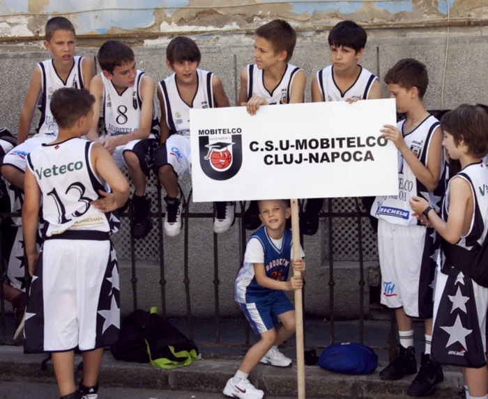 Profesorii şi antrenorii îşi pot înscrie elevii, în proiectul naţional „Împreună pentru Sportul Românesc“, până la sfârşitul lunii februarie  FOTO: www.ipsr.ro
