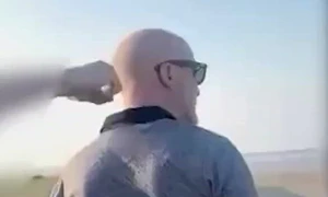 pedofil omorat cu pietre marea britanie Video Daily Mail mp4 thumbnail png