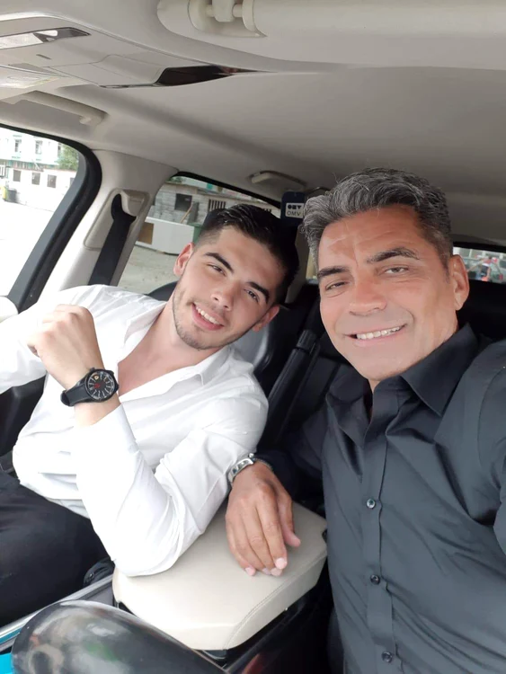 Apartamentul din strada Ion Brezoianu are o suprafaţă generoasă