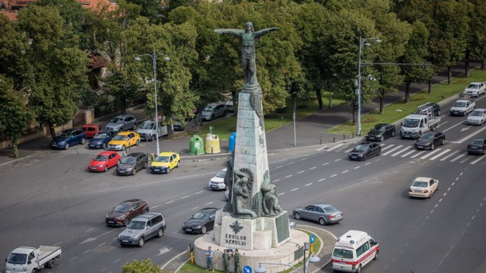 Restricții de trafic la Monumentul Eroilor Aerului din Piața Aviatorilor