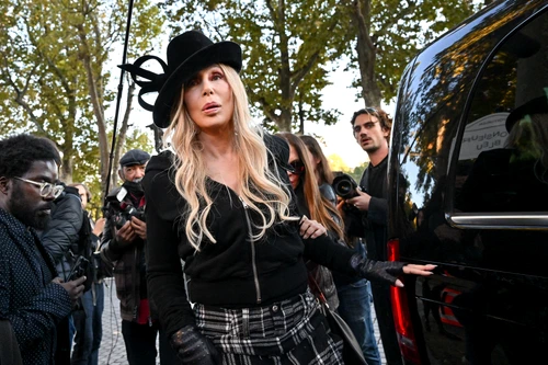 Cher la Paris, Foto Profimedia (21) jpg