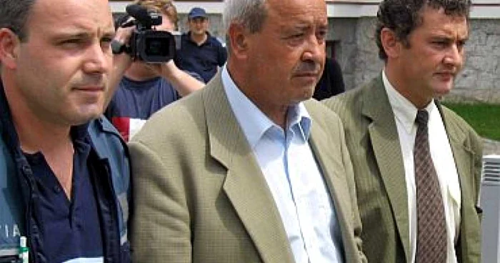 Braşov: Procesul lui Vasile Laţa s-a mutat la Curtea Constituţională