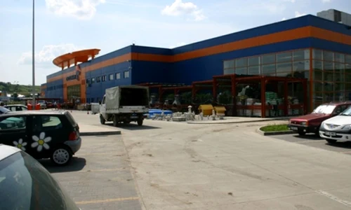 Botoşani: Accident de muncă la Dedeman