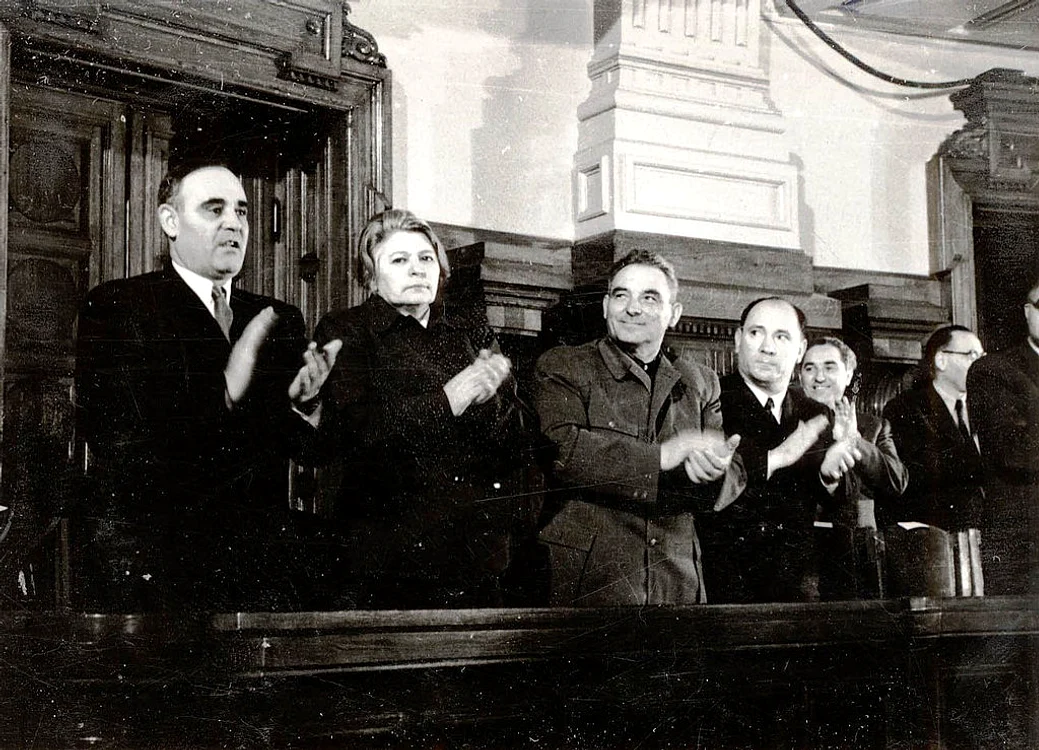 
    De la stânga la dreapta: Gheorghe Gheorghiu-Dej, Ana Pauker, Vasile Luca și Teohari Georgescu, „careul de ași” al puterii din primii ani ai regimului comunistFoto: Fototeca online a comunismului românesc  