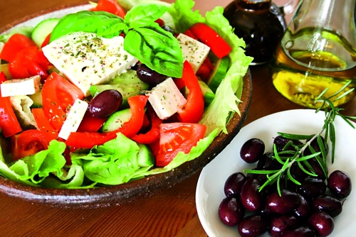 salata greceasca jpeg