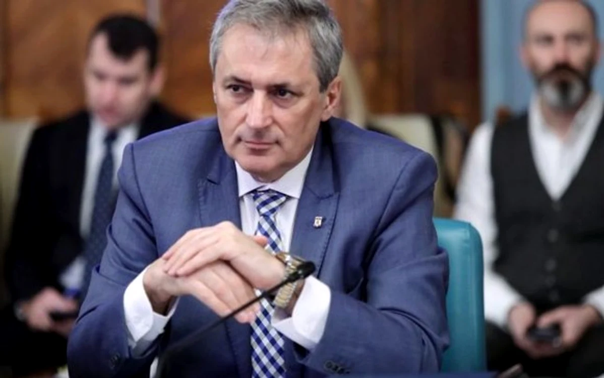 
    Ministrul de Interne Marcel Vela anunță noi măsuri de relaxare după 15 iunie  