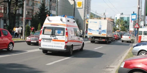 Neamţ: Ambulanţe chemate pe post de taxi