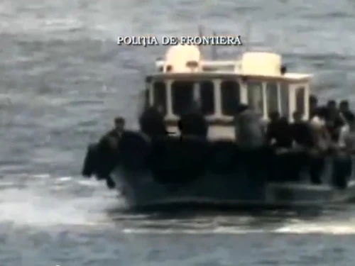 Vasul cu emigranți a fost descoperit în zona Portița