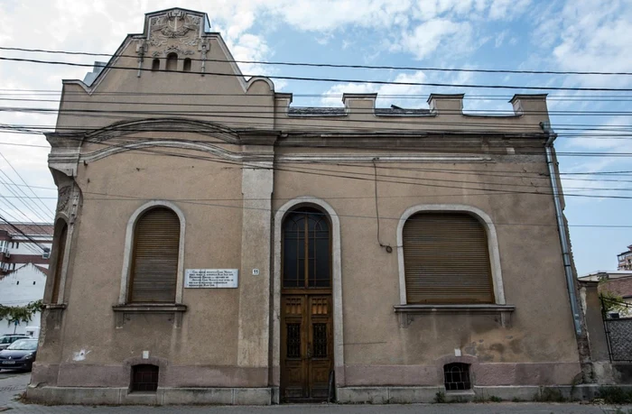 casa velican alba iulia