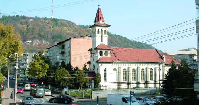Neamţ: Biserica Catolică din Centru va fi demolată