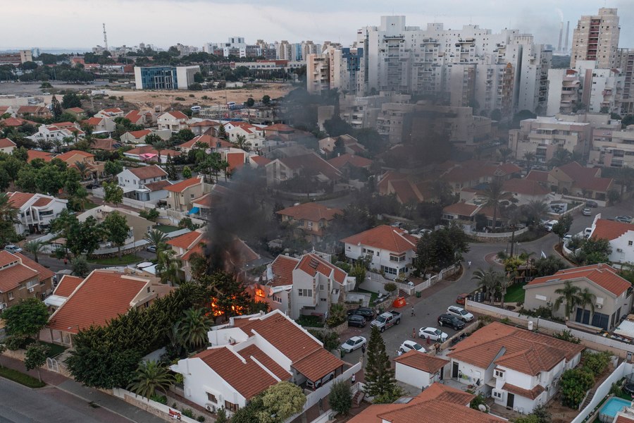 10.300 de români muncesc în firme cu acționariat israelian. „Războiul aduce mari probleme financiare”