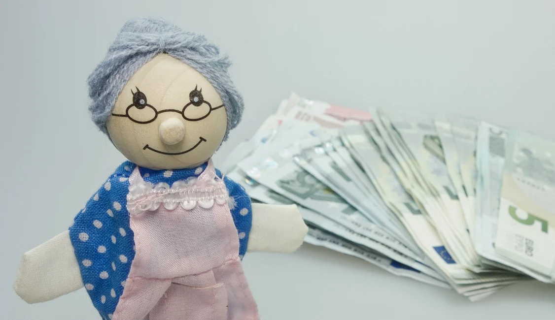 Cine sunt pensionarii care vor primi pensii duble în luna mai / foto arhiva Click!