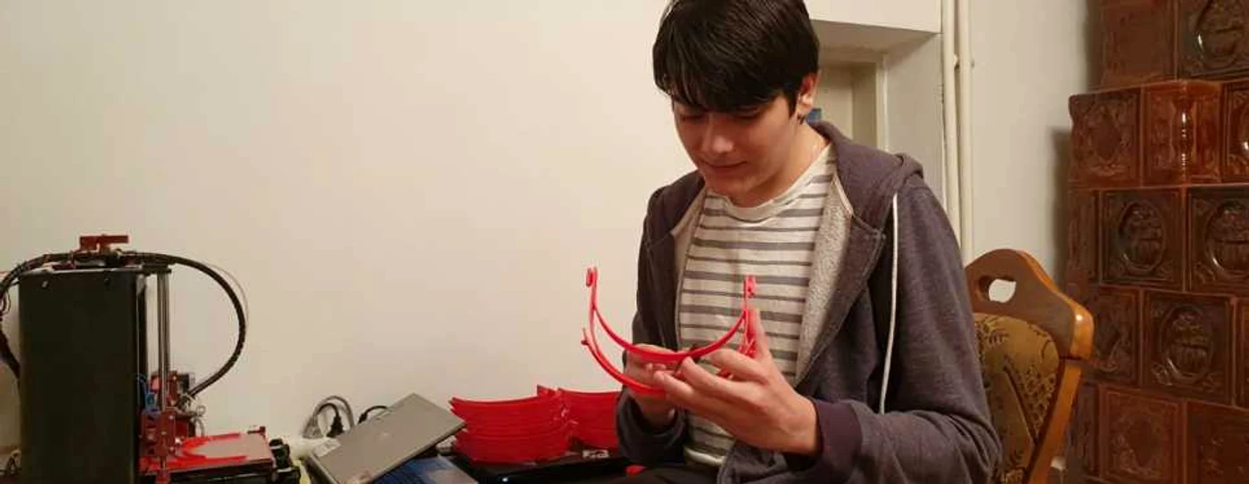 Andrei Dobrete - unul dintre membrii Clubului de Robotică BroBots Team al Colegiului Naţional Alexandru Lahovari din Vâlcea Foto Adevărul - credit Andrei Dobrete