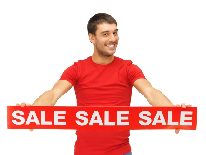 Etichetele roşii îi ademenesc pe bărbaţi mai uşor decât pe femei, susţine un studiu FOTO Shutterstock
