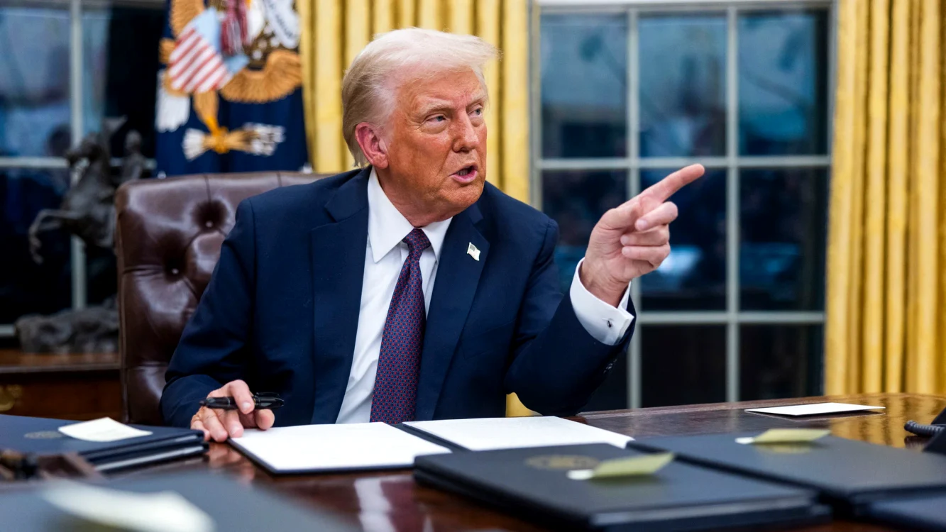 Semnătura lui Donald Trump va fi tipărită pe viitoarele bancnote FOTO Arhivă
